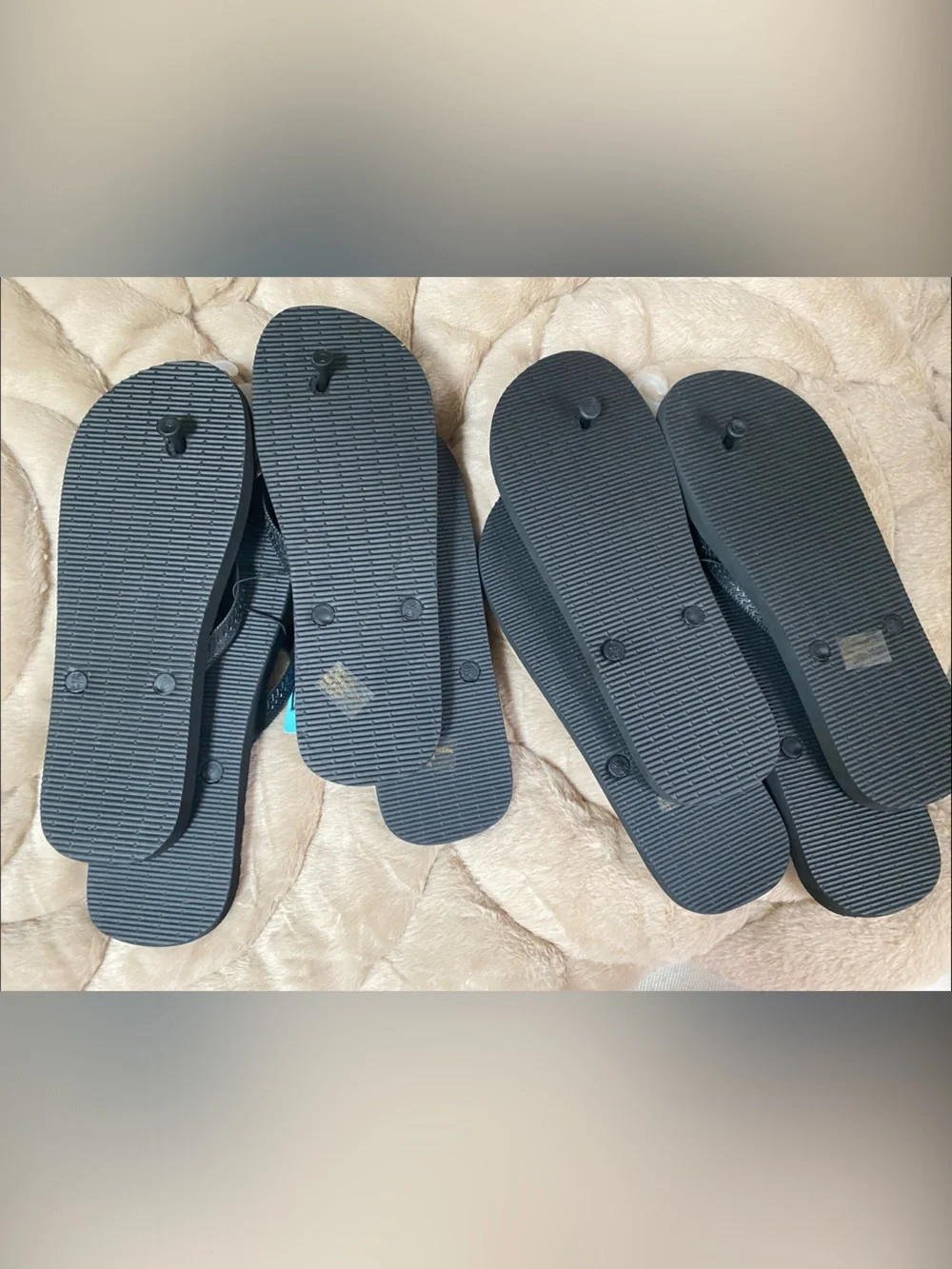4 pair of Basic Zori Black Flip Flop Sandals - Size 10-11